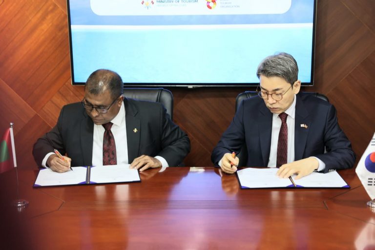 MALDIVES AND KOREA SIGN AN MOU ON COOPERATION IN TOURISM FIELD